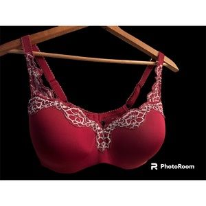 NWOT Le Mystere Rouge Bra, Size 32E